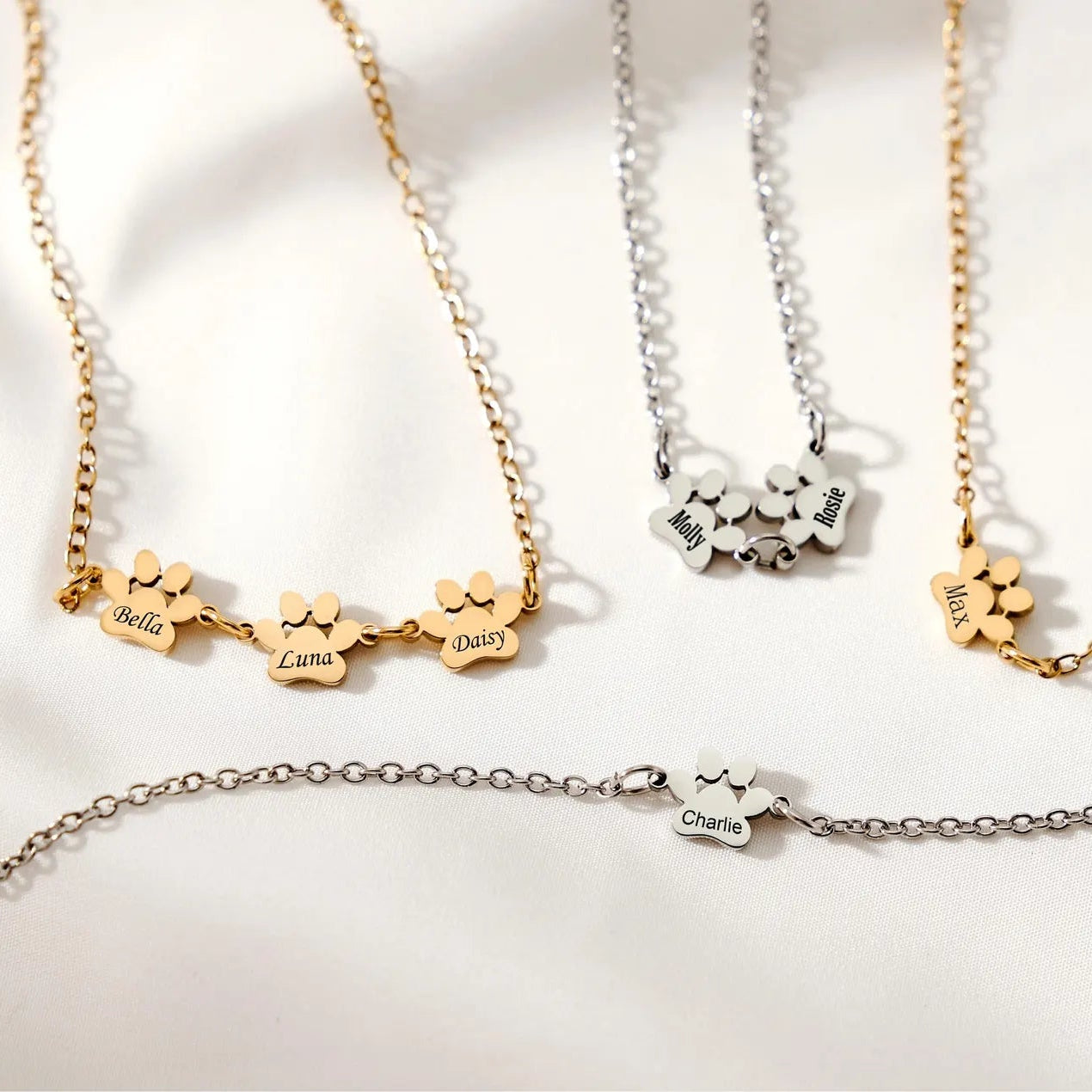 PawPrint Name Bracelet l LAST CHANCE