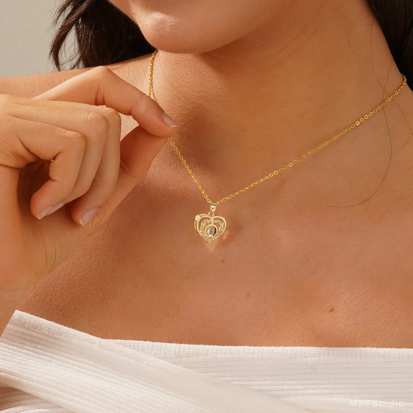 Heart Photo Projection Necklace l LAST CHANCE